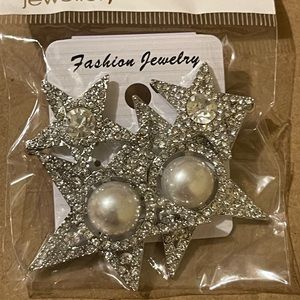 Star earring crystal with main pearl